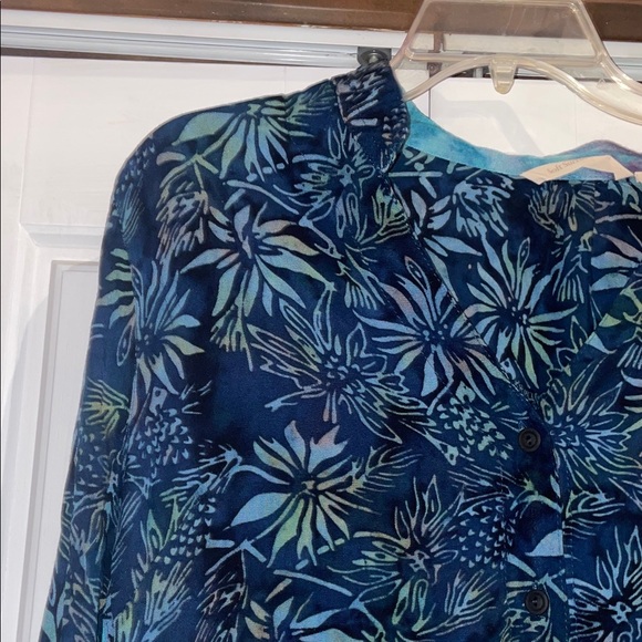Soft Surroundings Navy and Teal Floral Blouse - Picture 3 of 12